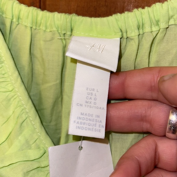 H&M NWT woman’s lime green mid calf ruffle sleeve dress - Picture 4 of 5